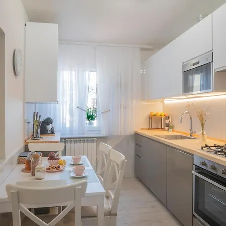 Brezza Marina Apartment La Spezia